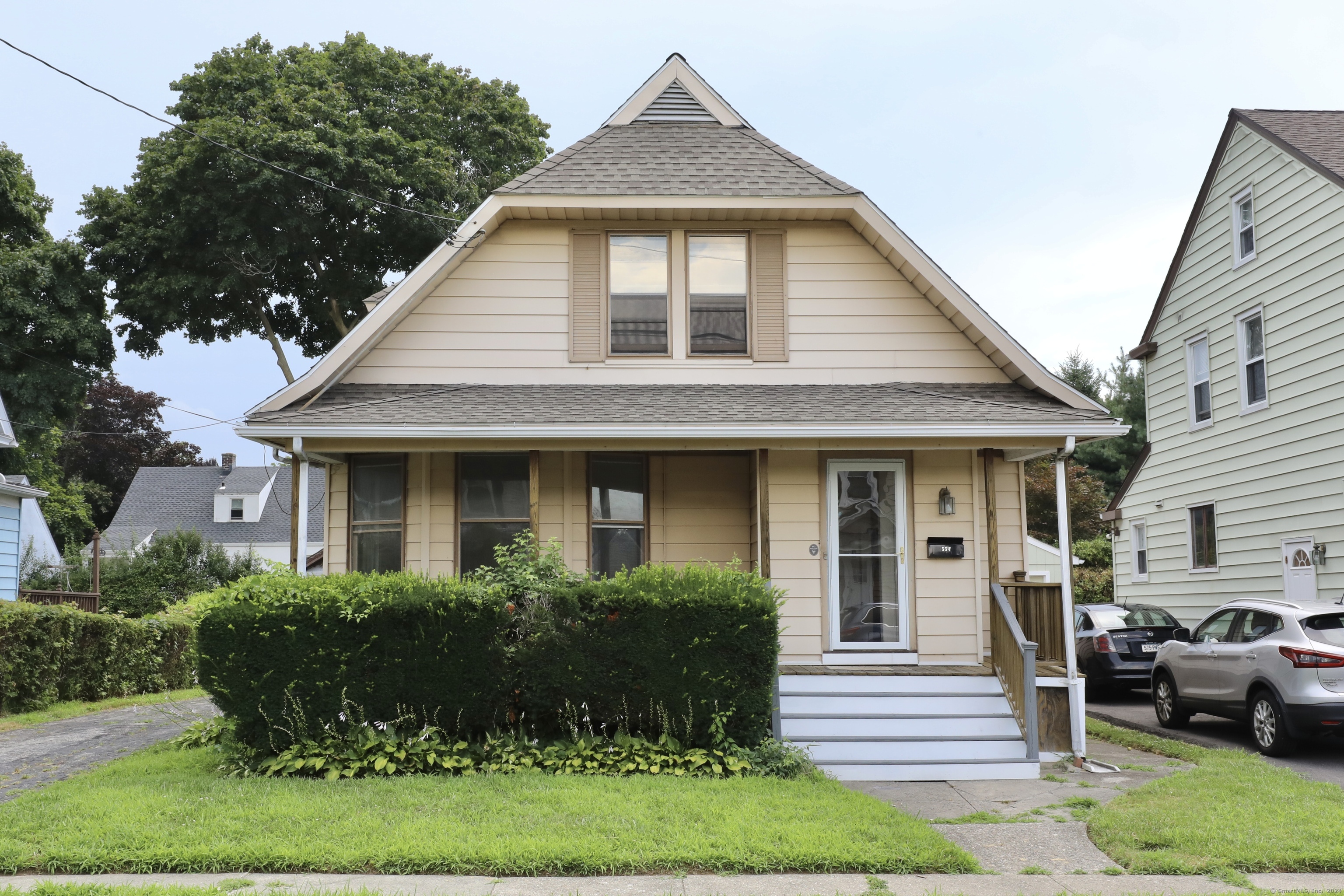 554 Woodstock Avenue Stratford CT 06614