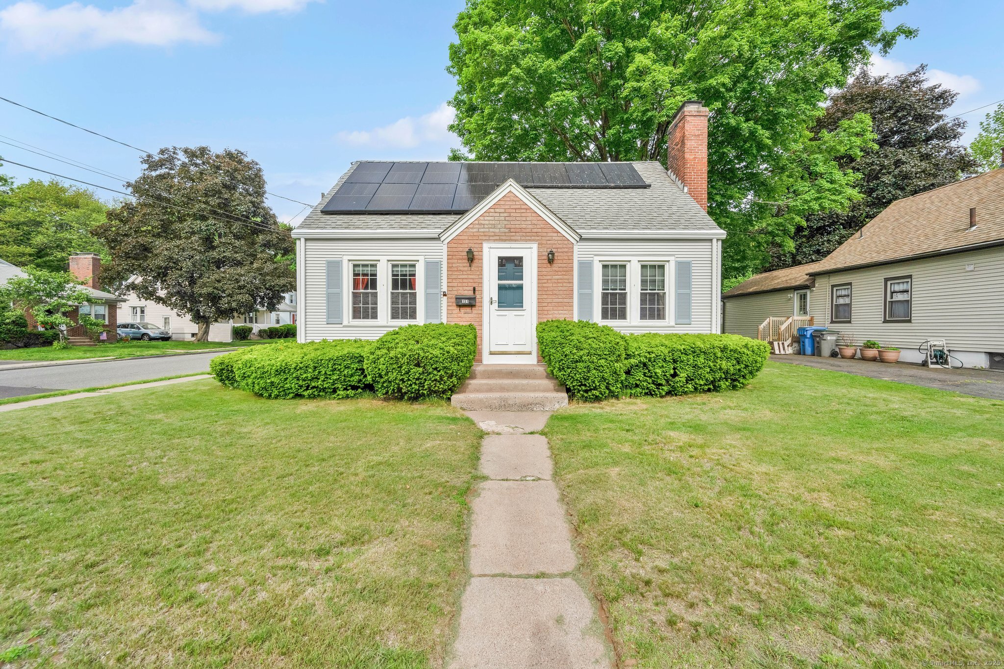 151 Mckee Street Manchester CT 06040