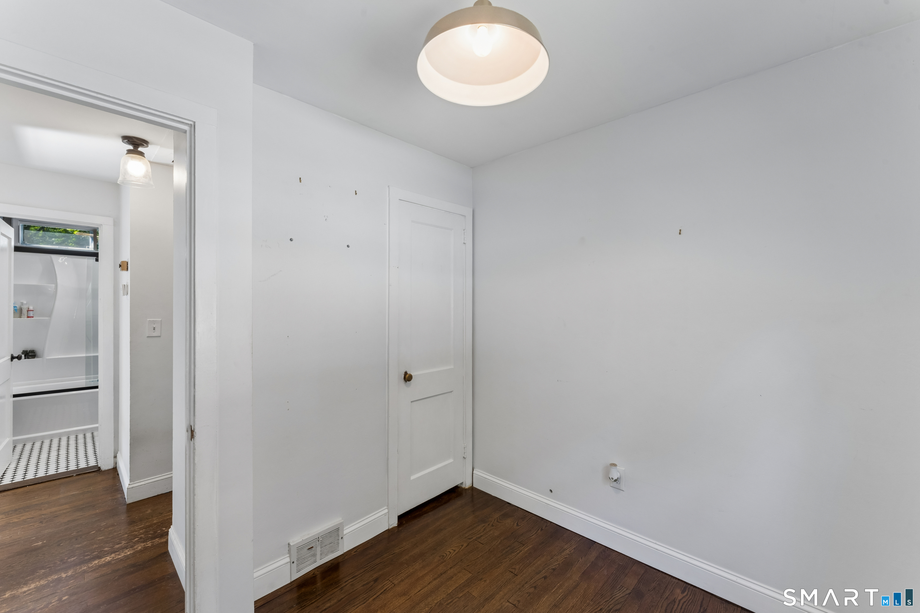 18 Southgate Road Trumbull CT 06611