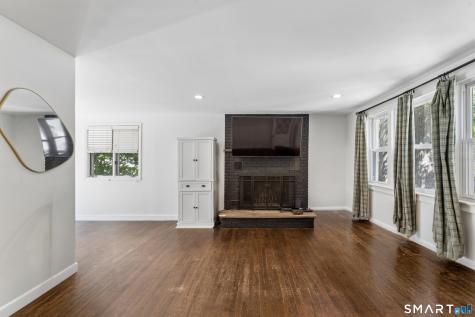 18 Southgate Road Trumbull CT 06611