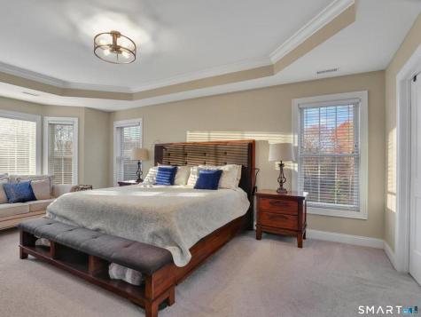 7 Jet Brook Road Newtown CT 06470
