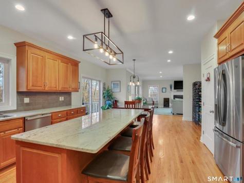 7 Jet Brook Road Newtown CT 06470