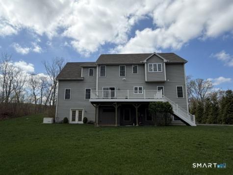 7 Jet Brook Road Newtown CT 06470
