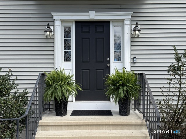 7 Jet Brook Road Newtown CT 06470