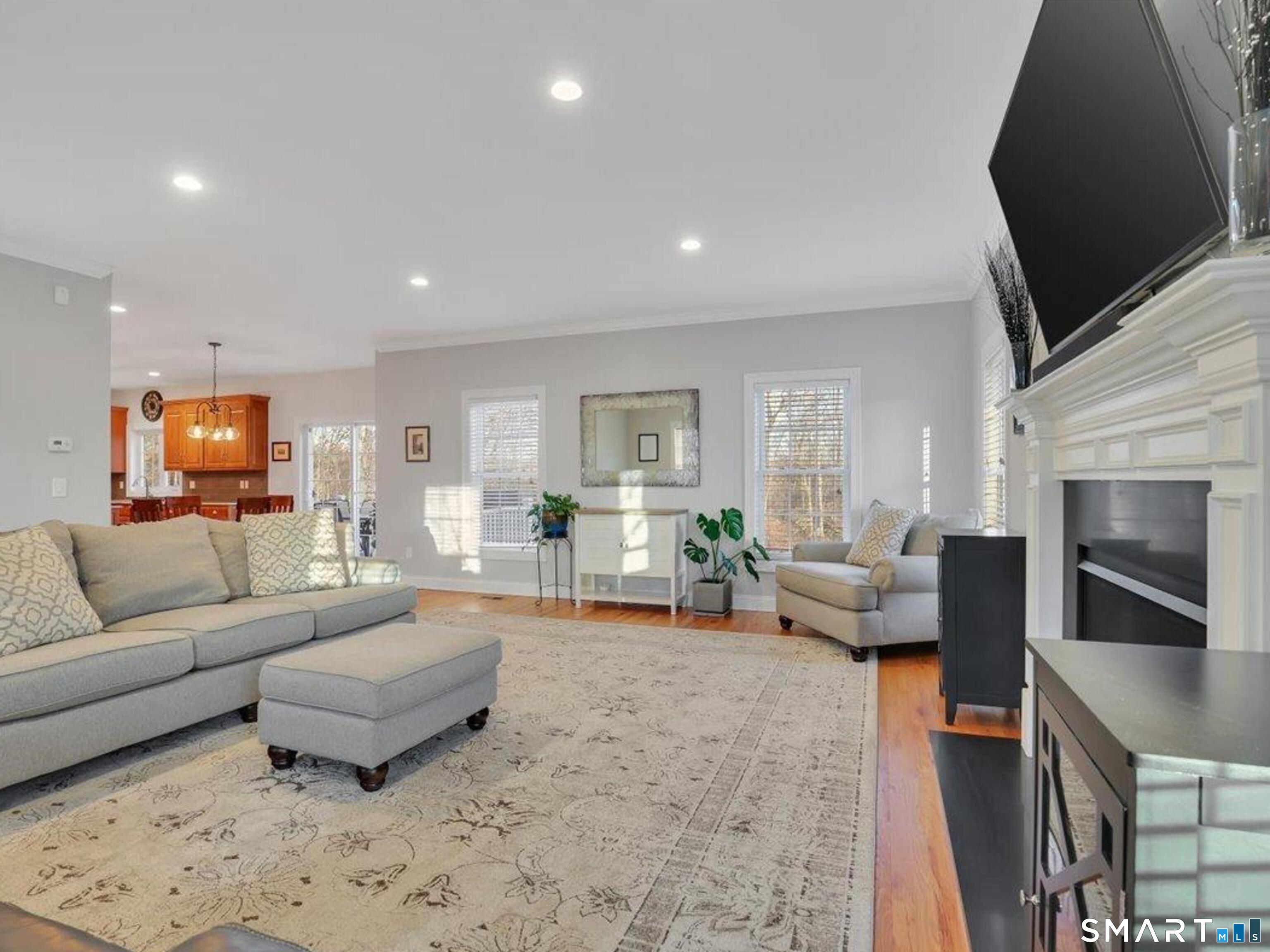 7 Jet Brook Road Newtown CT 06470