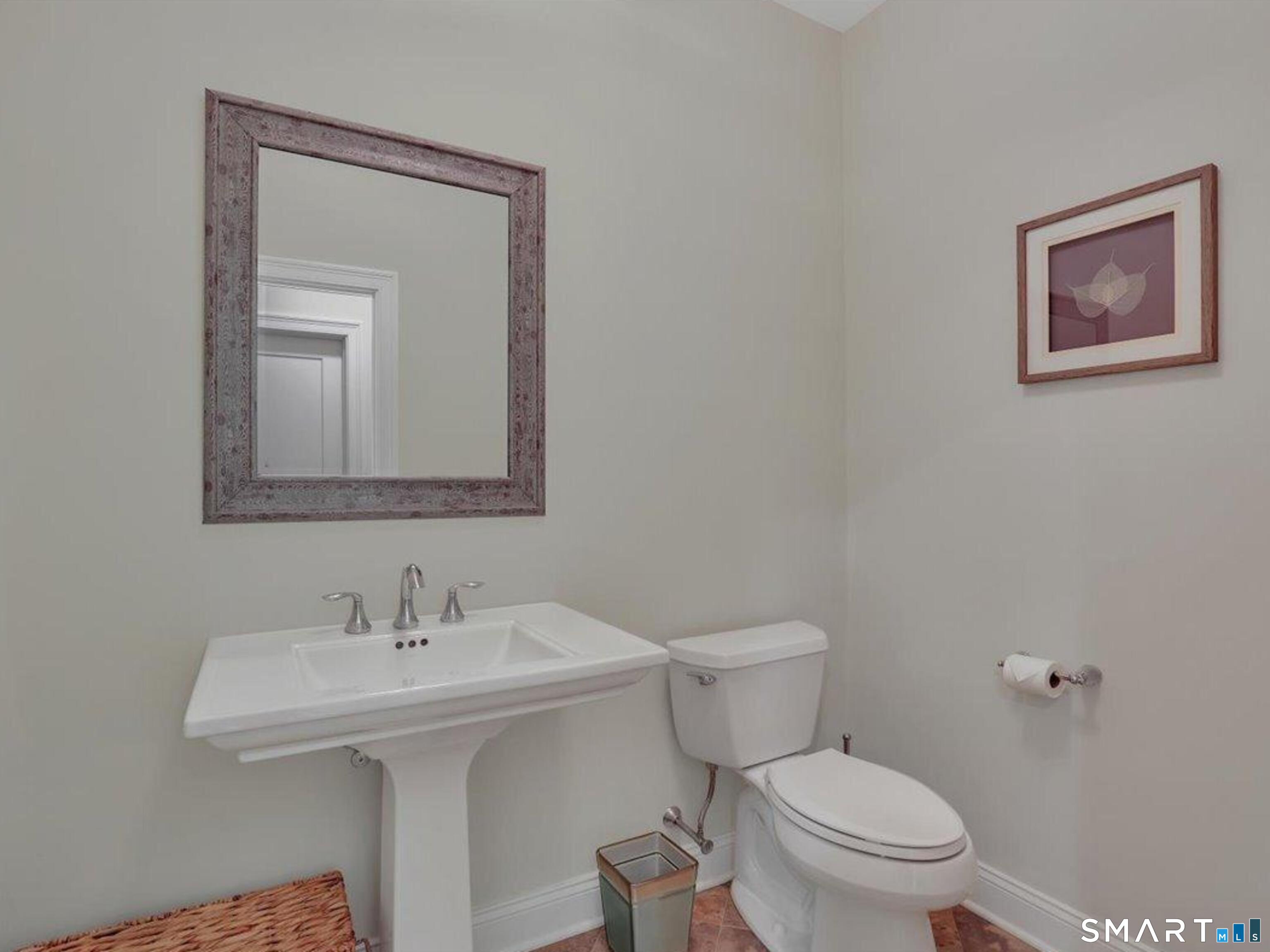 7 Jet Brook Road Newtown CT 06470
