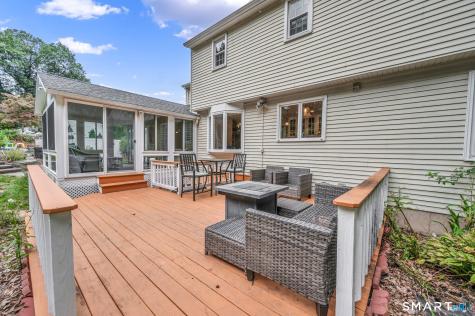 295 Towpath Lane Cheshire CT 06410