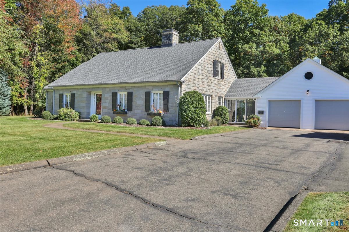 107 Steep Hollow Lane Manchester CT 06040