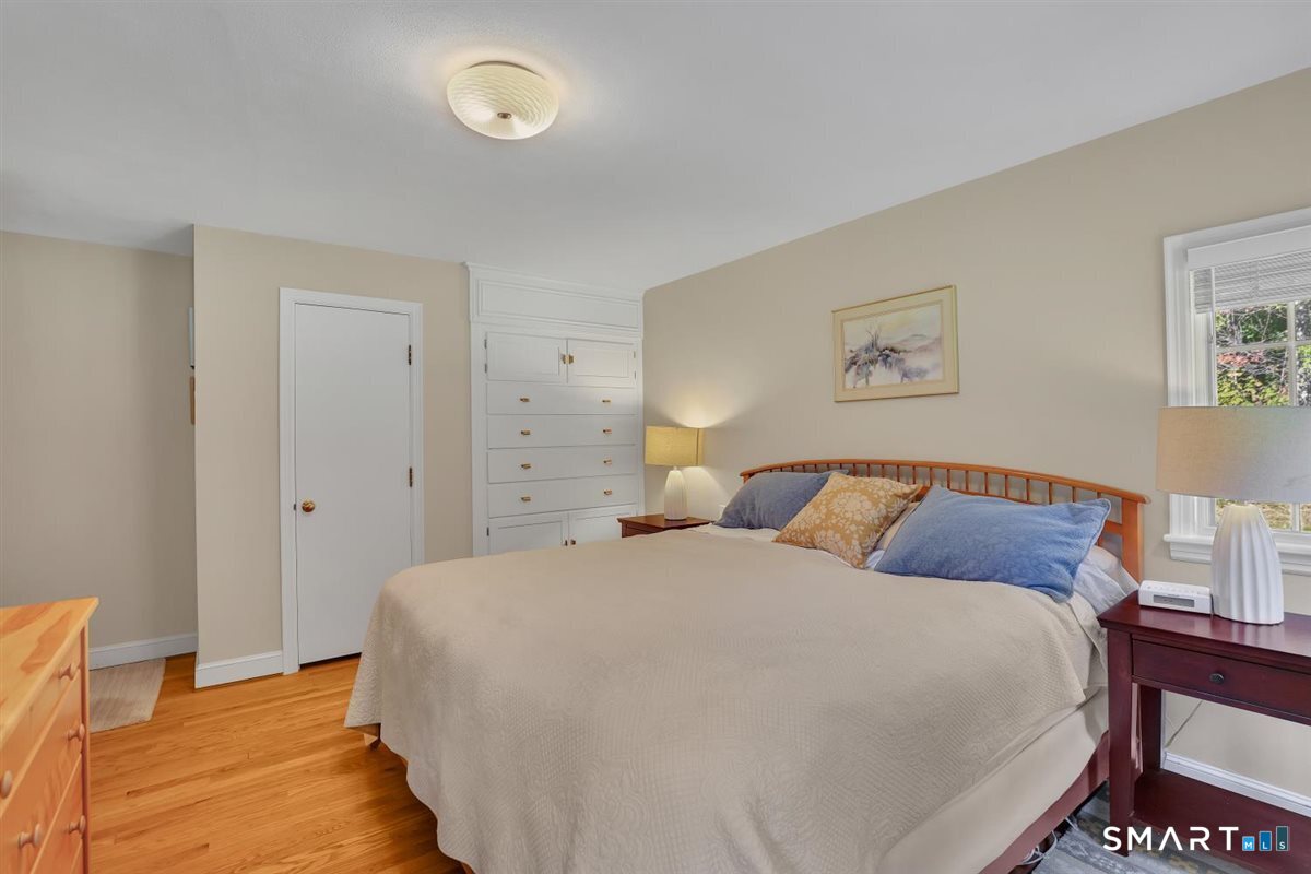 107 Steep Hollow Lane Manchester CT 06040