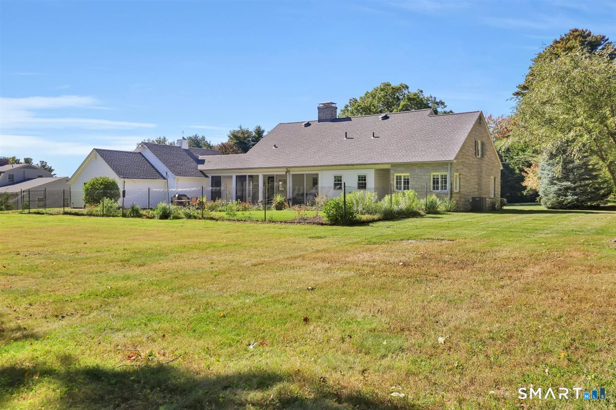 107 Steep Hollow Lane Manchester CT 06040