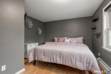 5 Bell Court Portland CT 06480