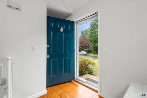 5 Bell Court Portland CT 06480