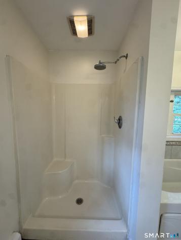 52 Middle Road Preston CT 06365
