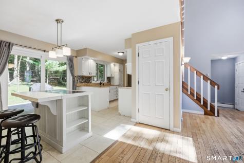 42 Puddin Lane Mansfield CT 06268