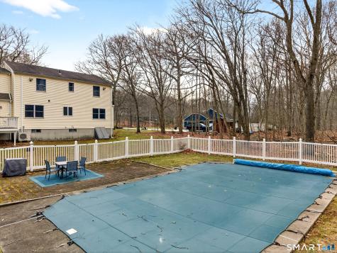 36 Bittersweet Drive Ledyard CT 06335