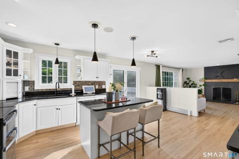 15 Purdy Station Road Newtown CT 06470