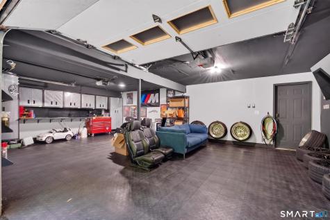 15 Purdy Station Road Newtown CT 06470