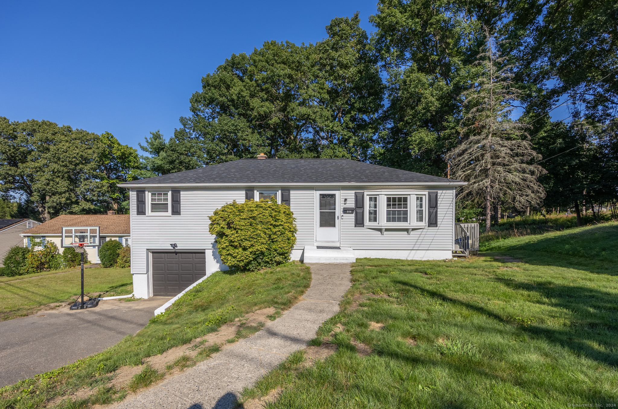 259 Bamford Avenue Waterbury CT 06708