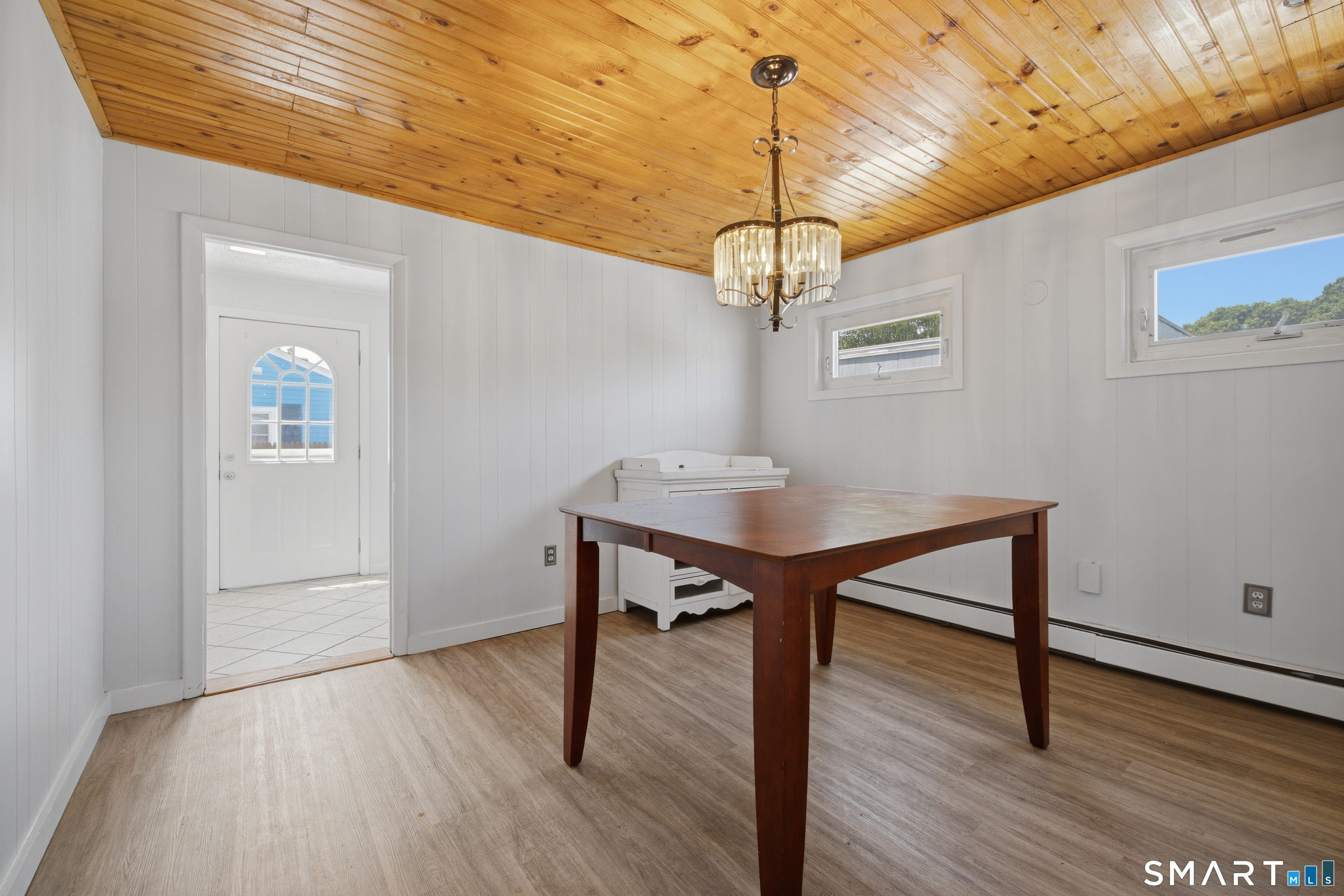 257 Midway Oval Groton CT 06340