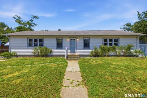 257 Midway Oval Groton CT 06340