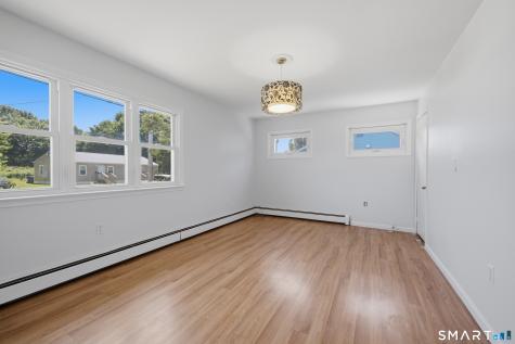 257 Midway Oval Groton CT 06340