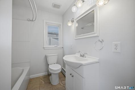 257 Midway Oval Groton CT 06340