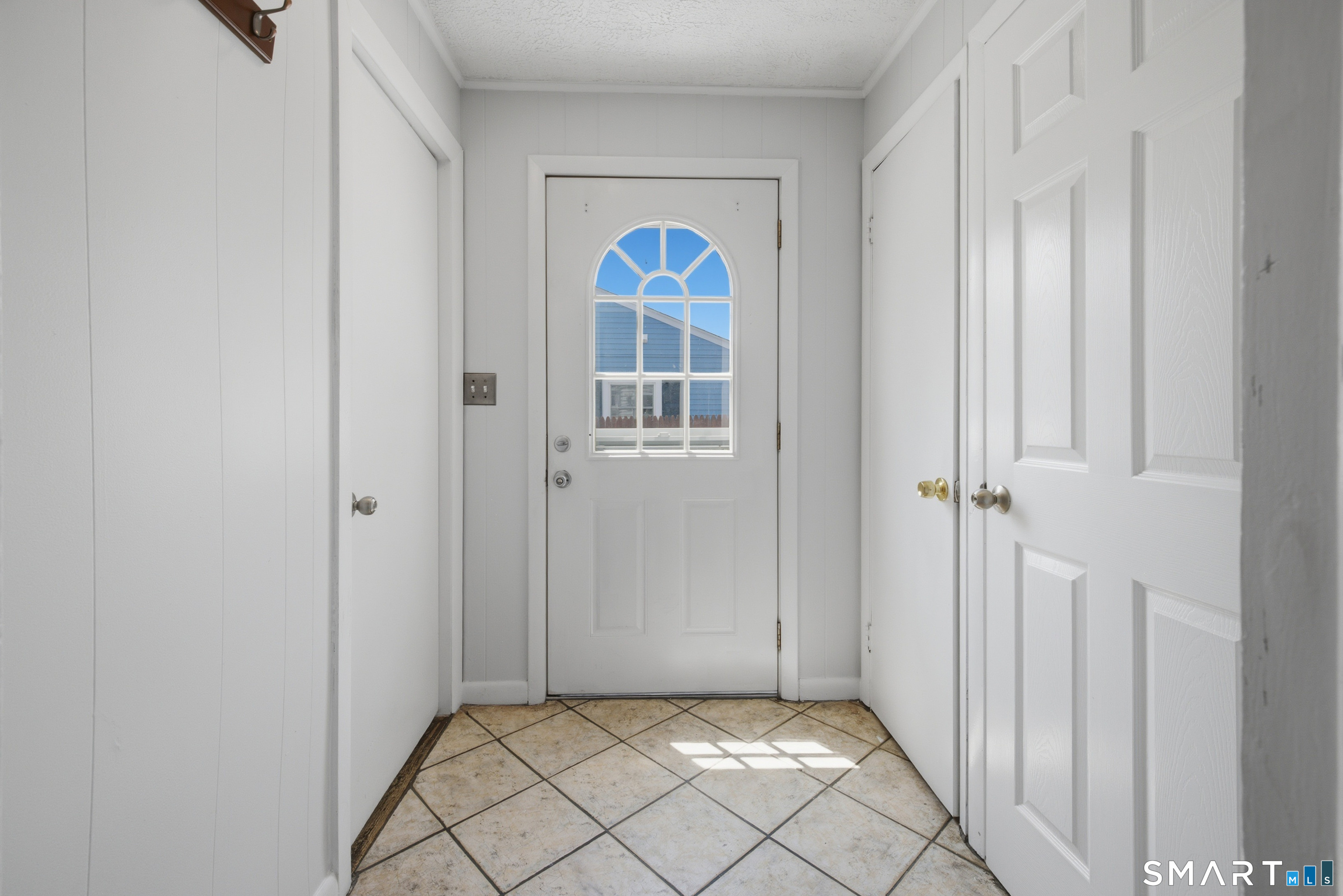257 Midway Oval Groton CT 06340