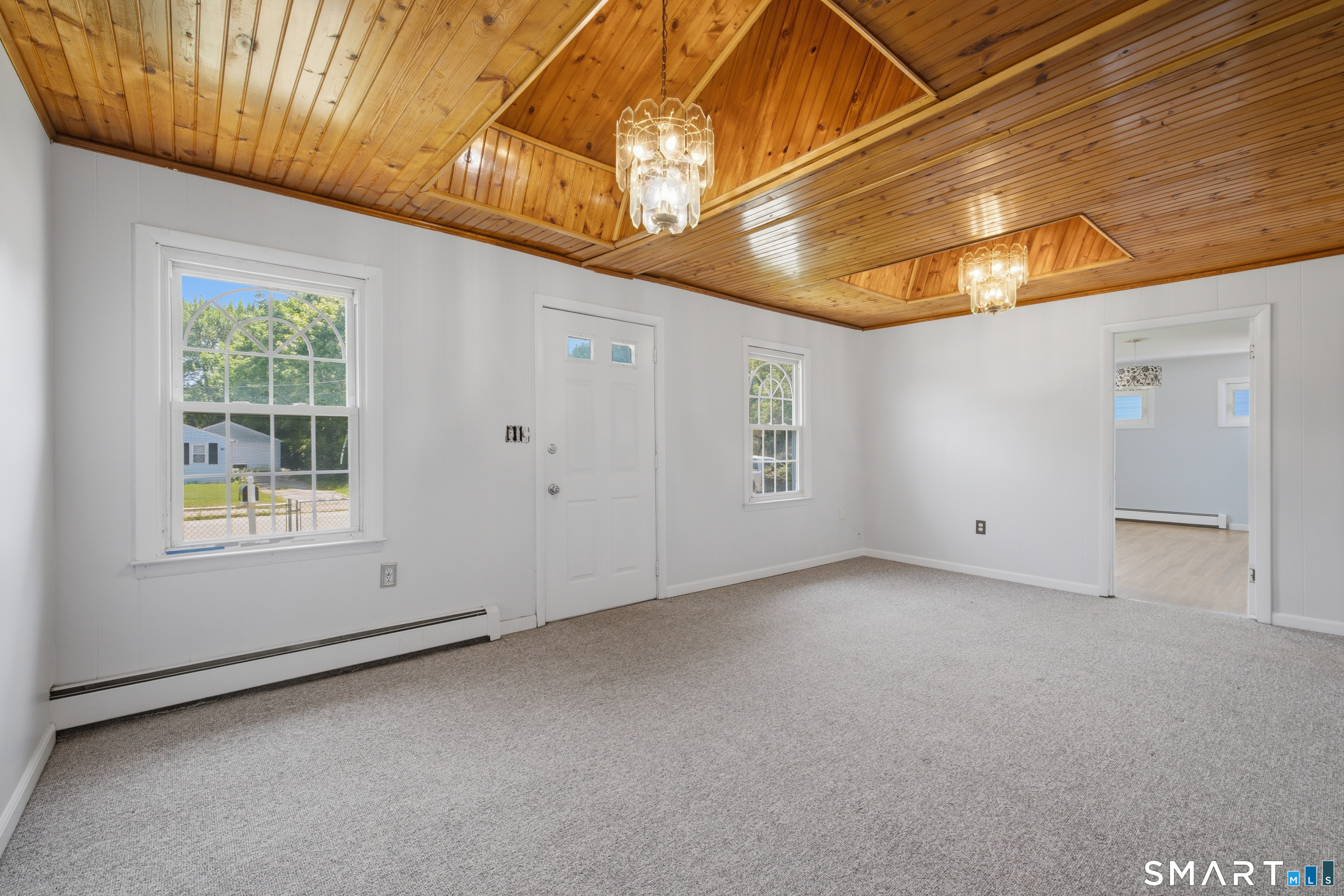 257 Midway Oval Groton CT 06340