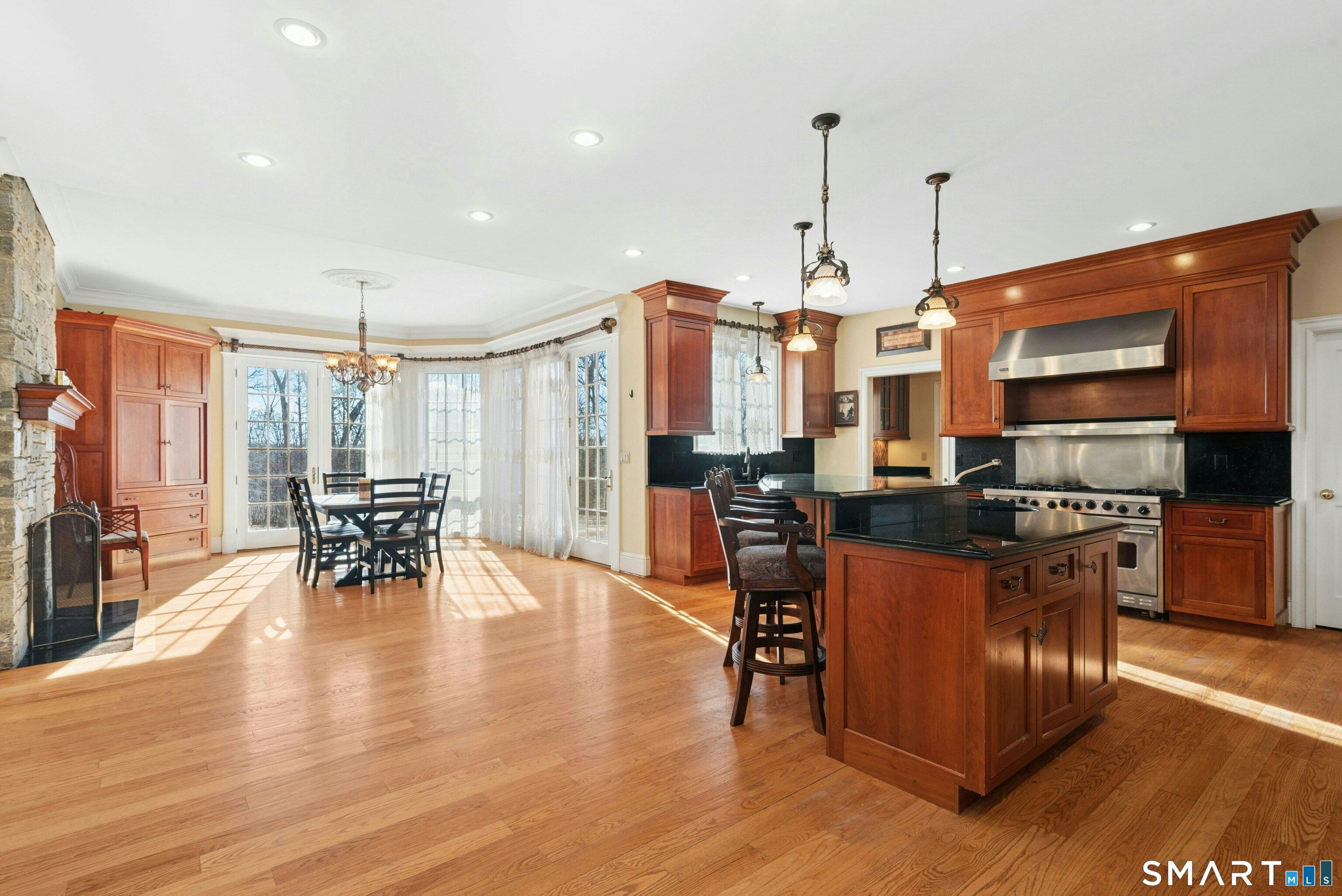 215 Old Mountain Road Farmington CT 06032