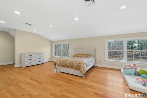 215 Old Mountain Road Farmington CT 06032