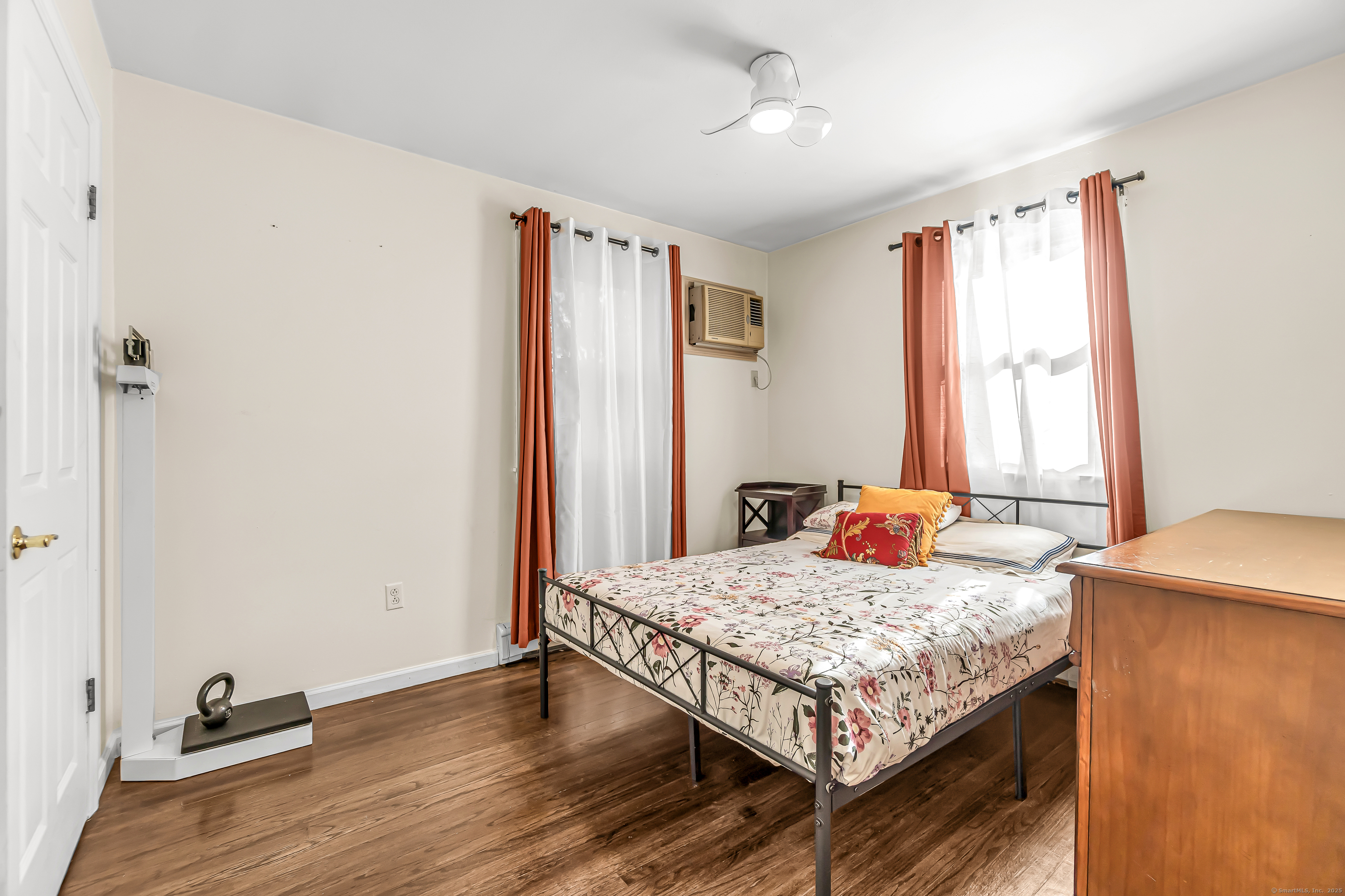 119 Madison Terrace Bridgeport CT 06606