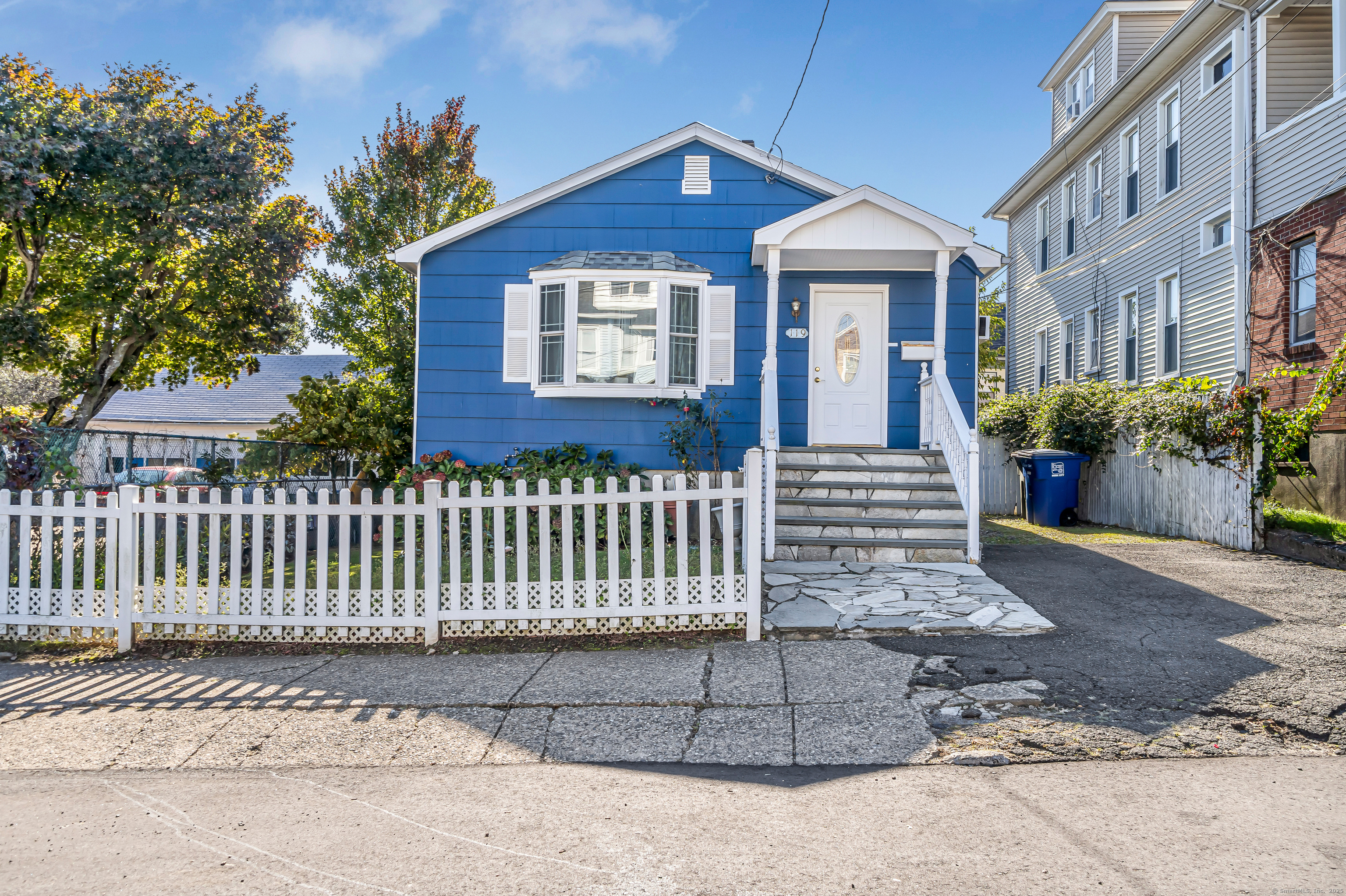 119 Madison Terrace Bridgeport CT 06606