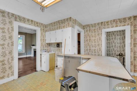 418 Maple Hill Avenue Newington CT 06111