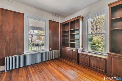 418 Maple Hill Avenue Newington CT 06111