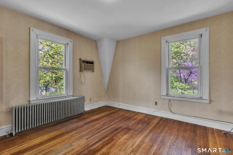418 Maple Hill Avenue Newington CT 06111