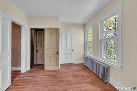 418 Maple Hill Avenue Newington CT 06111