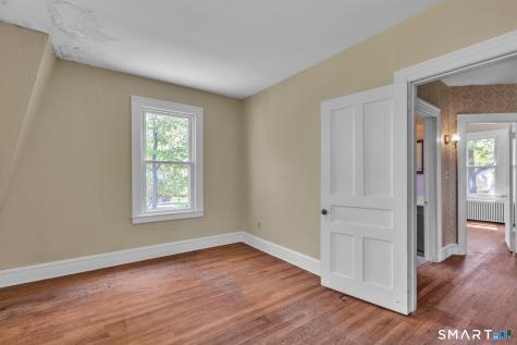 418 Maple Hill Avenue Newington CT 06111