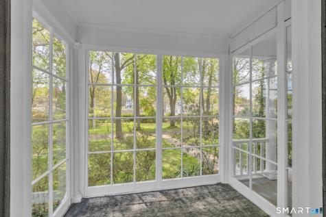 418 Maple Hill Avenue Newington CT 06111