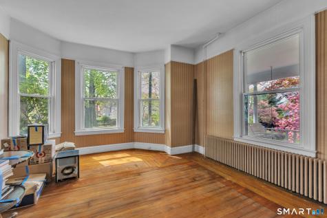 418 Maple Hill Avenue Newington CT 06111