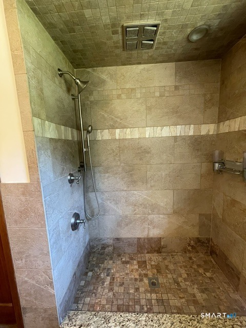 106 Lucas Park Road Norwich CT 06360