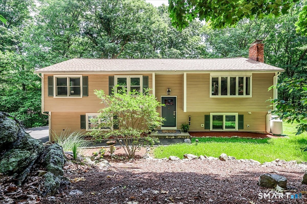 23 Cedar Hill Road Newtown CT 06470