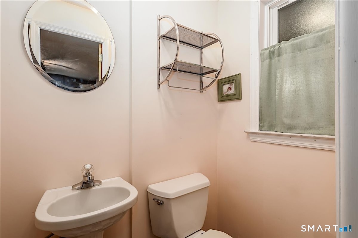 23 Cedar Hill Road Newtown CT 06470