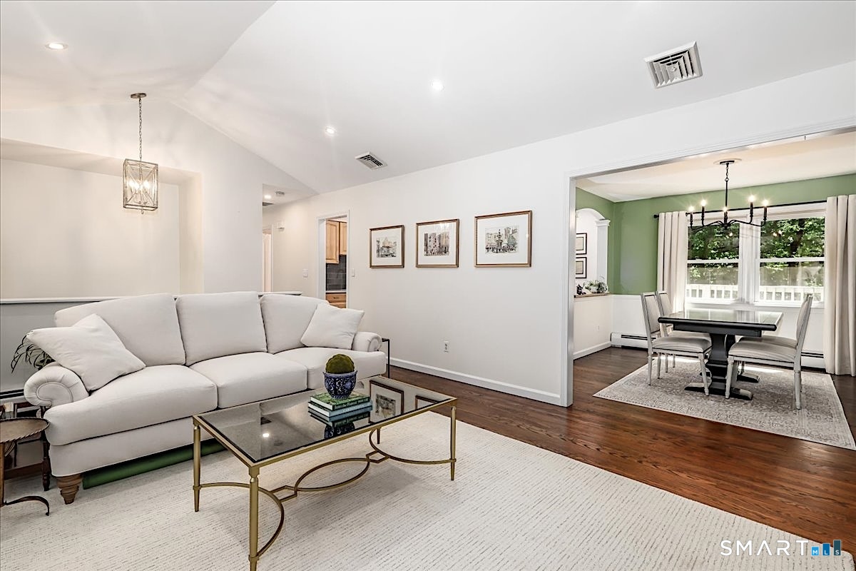 23 Cedar Hill Road Newtown CT 06470