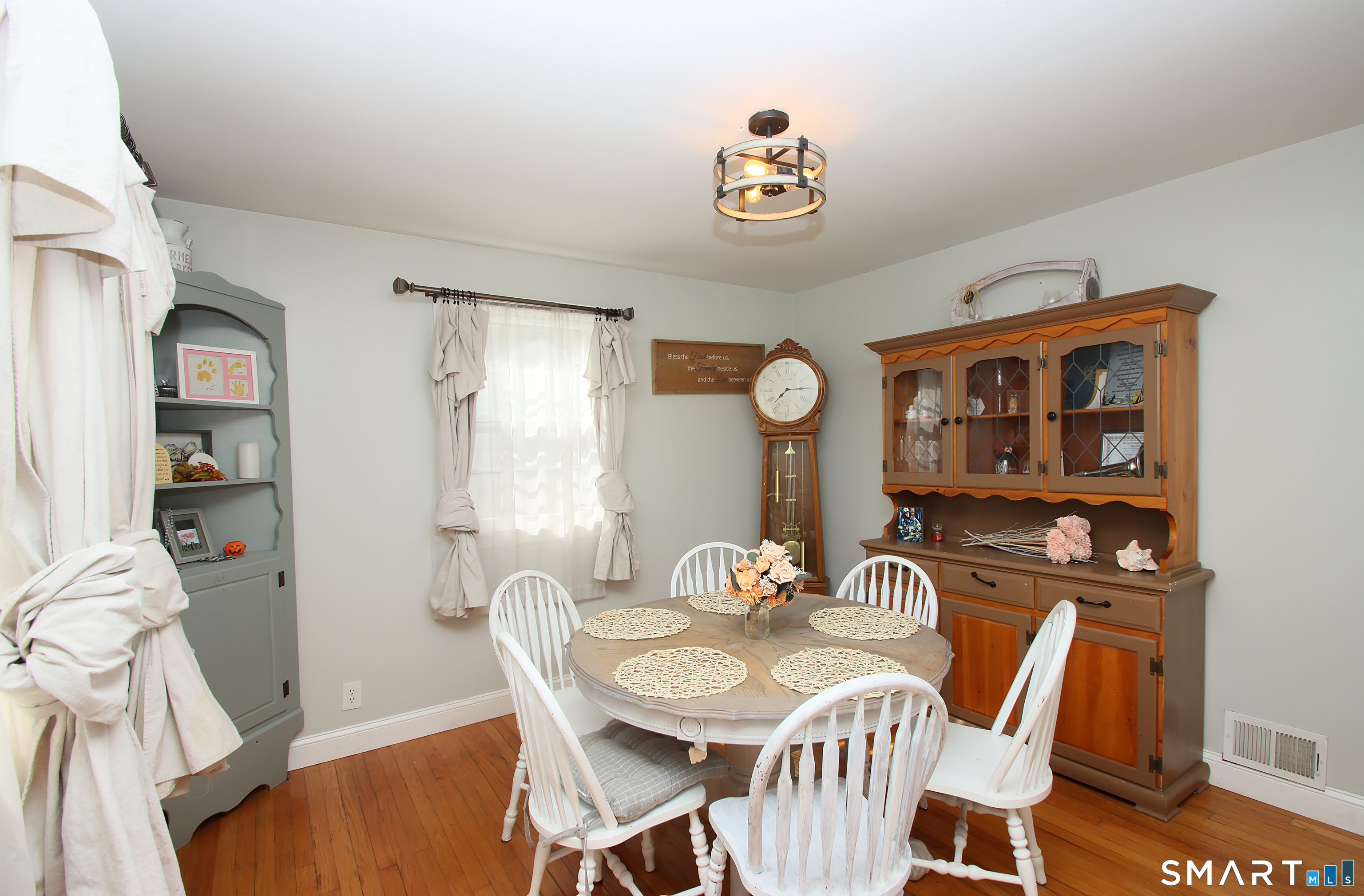 75 Coppola Terrace Derby CT 06418