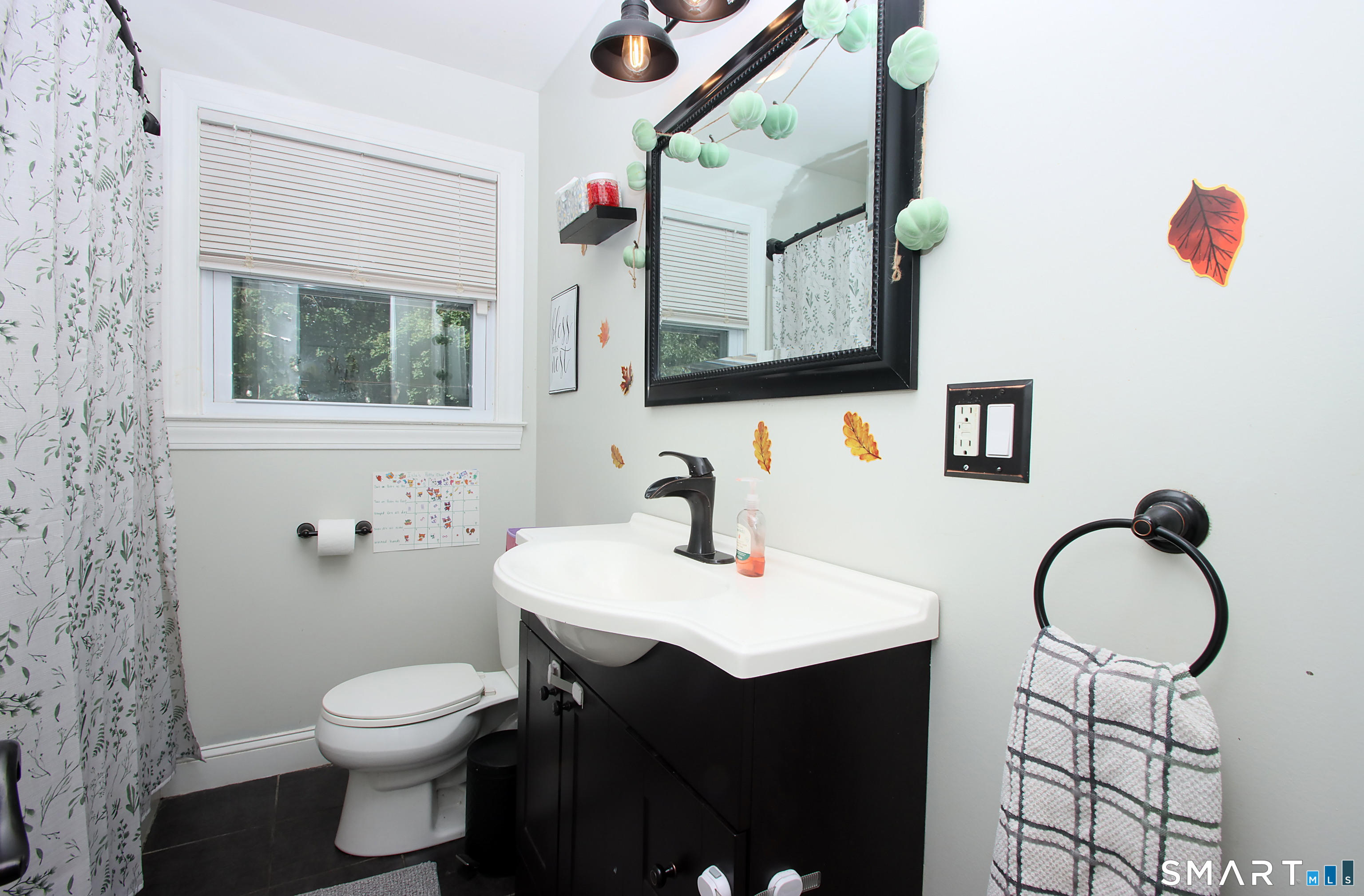 75 Coppola Terrace Derby CT 06418