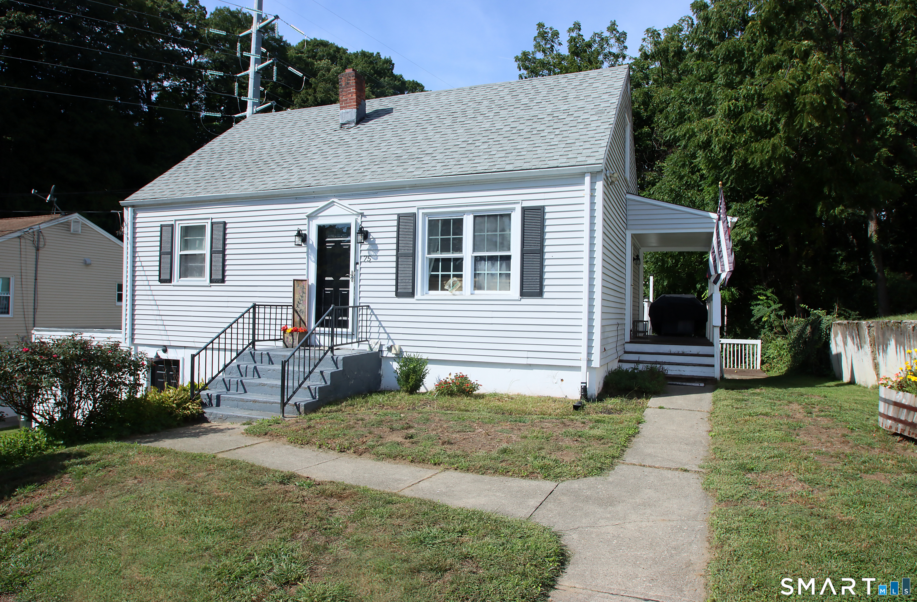 75 Coppola Terrace Derby CT 06418