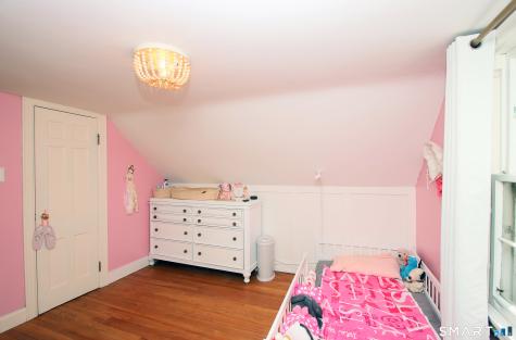 75 Coppola Terrace Derby CT 06418