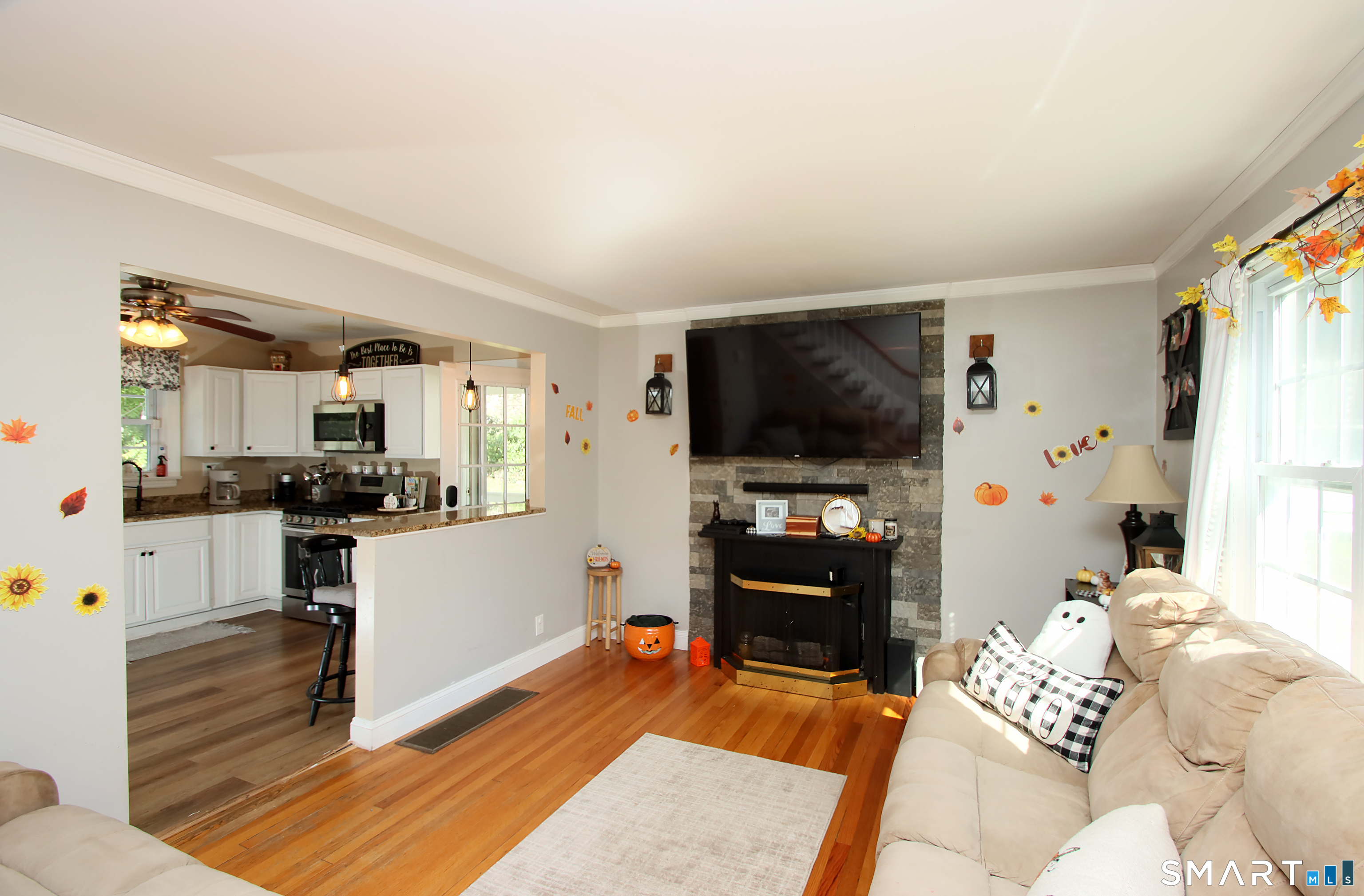 75 Coppola Terrace Derby CT 06418