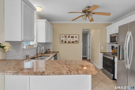 20 Airline Road Clinton CT 06413