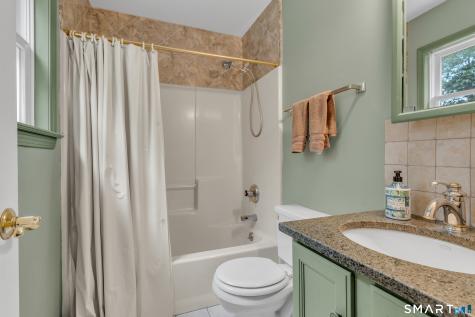 20 Airline Road Clinton CT 06413